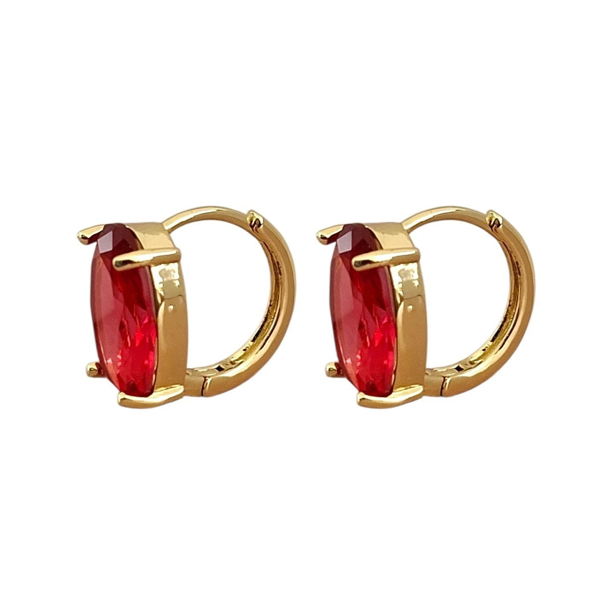 HUGGIE ZIRCONIA ROJA OVALO