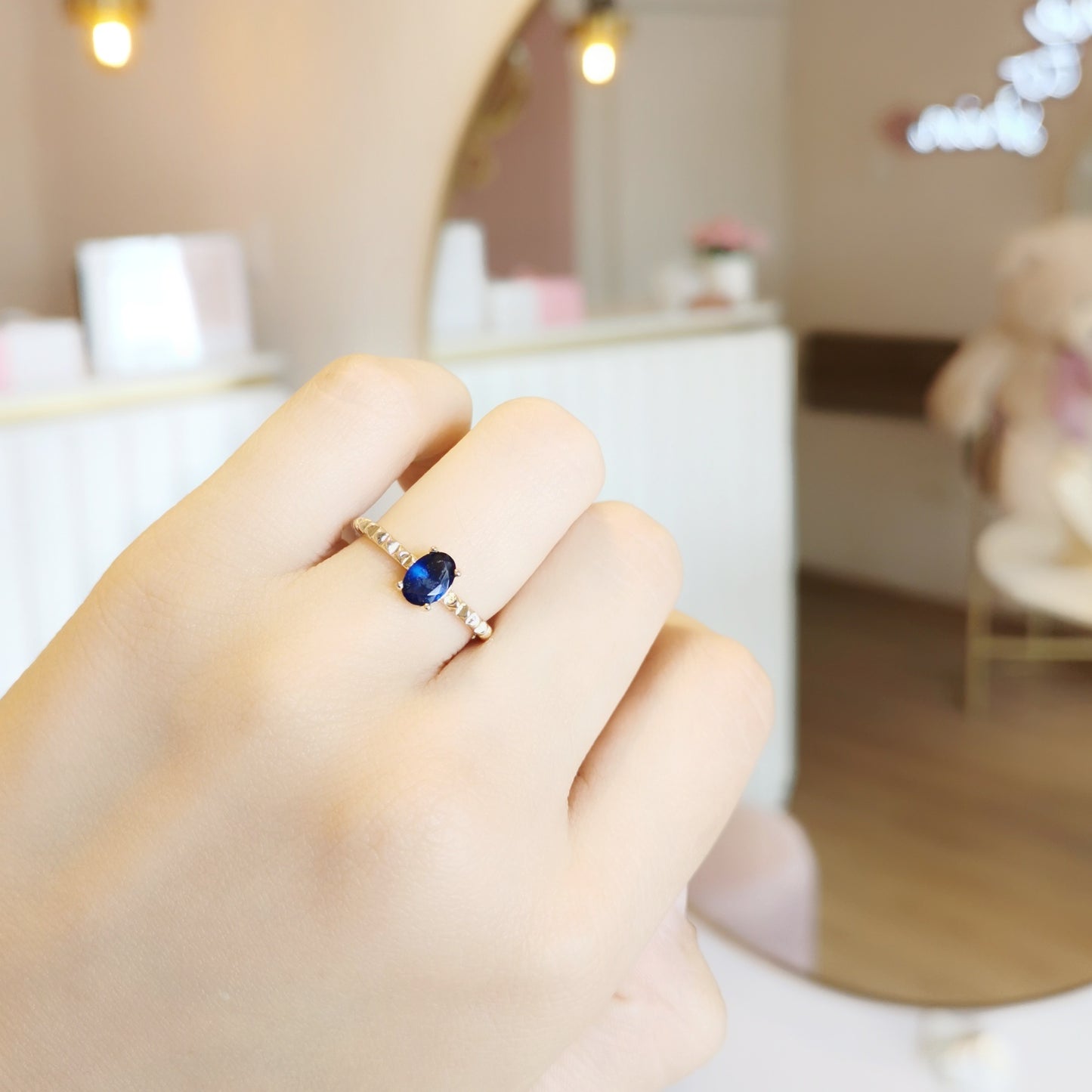 ANILLO PIEDRA OVALADA AZUL