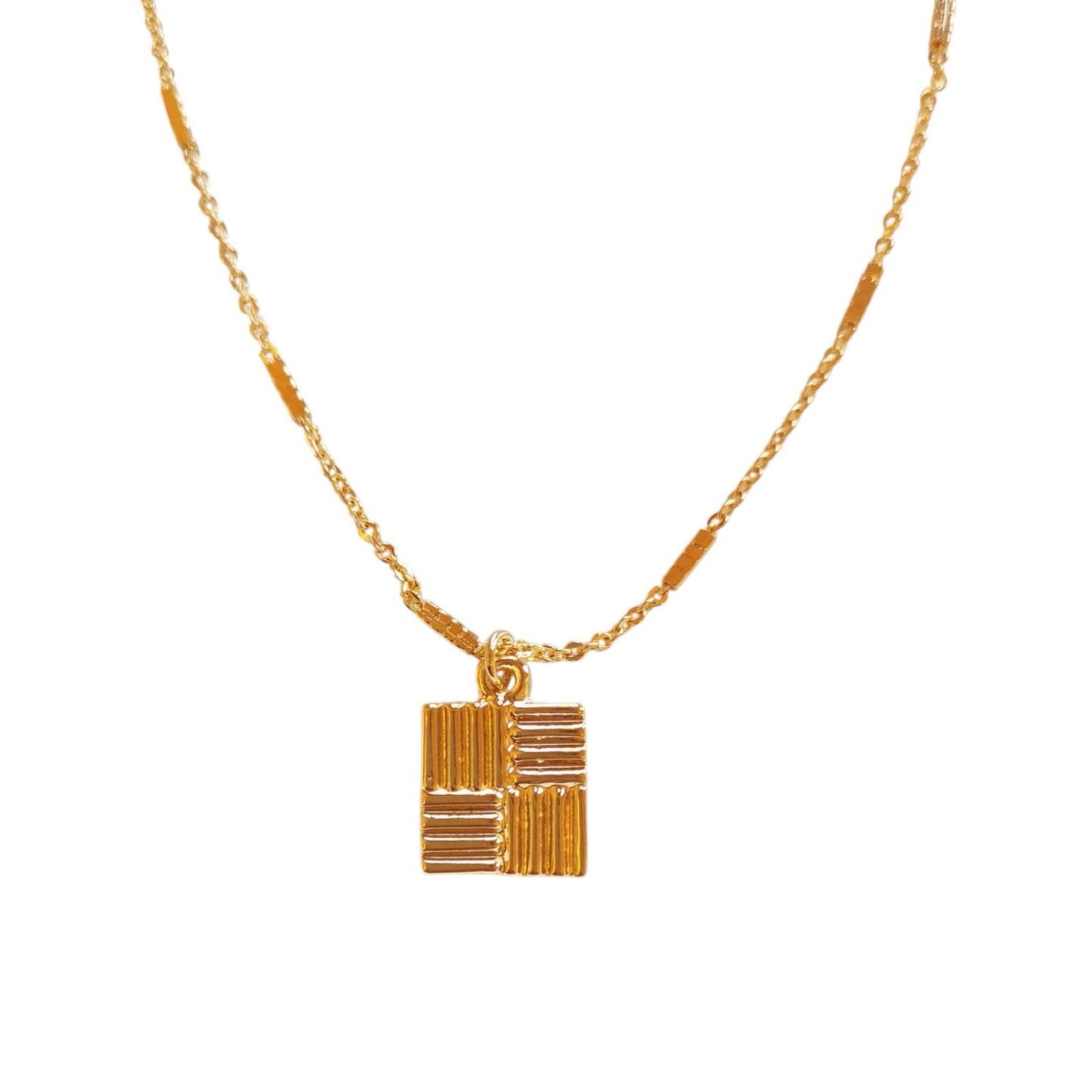 COLLAR CUADRADO