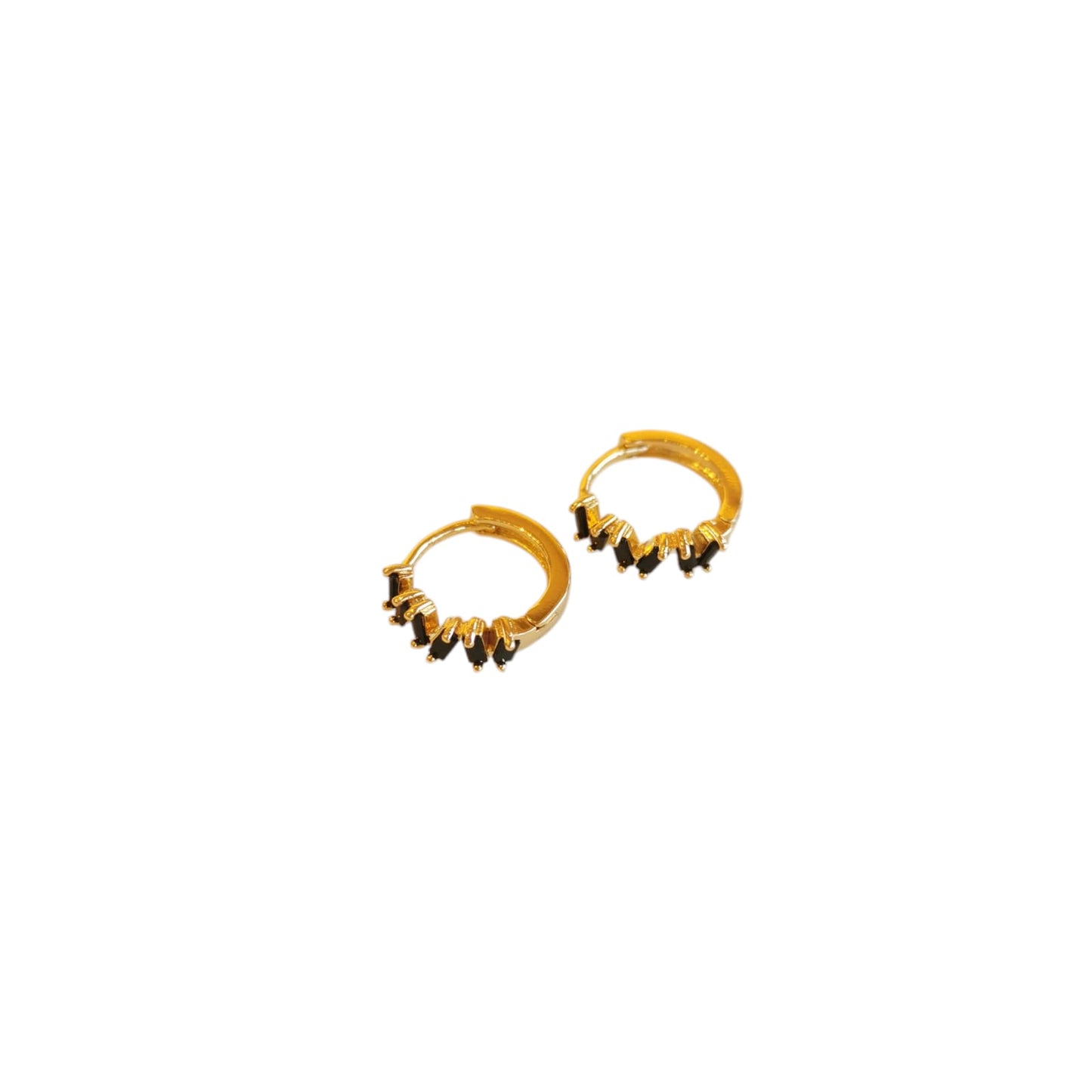 PAR HUGGIES ZIRCONIA NEGRA