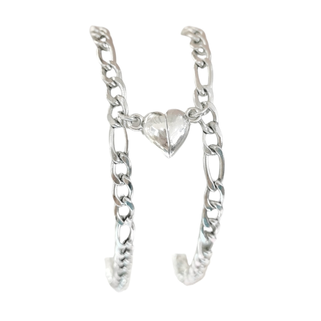 PULSERA CON CORAZONES MAGENTICOS PLATEADA