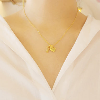 COLLAR LLAVE CORAZÓN