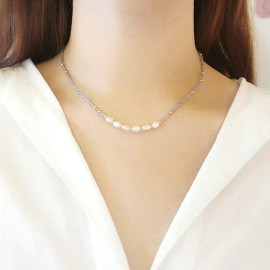 COLLAR CON PERLITAS