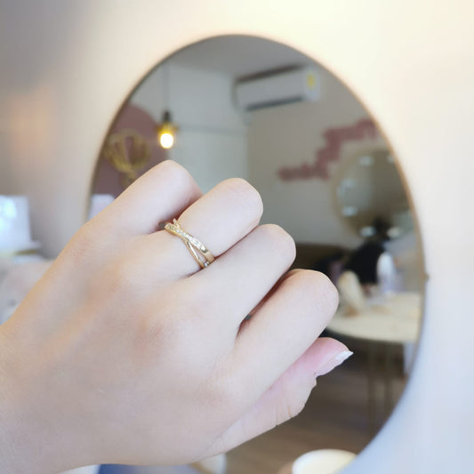 ANILLO CRUZADO ZIRCONIAS